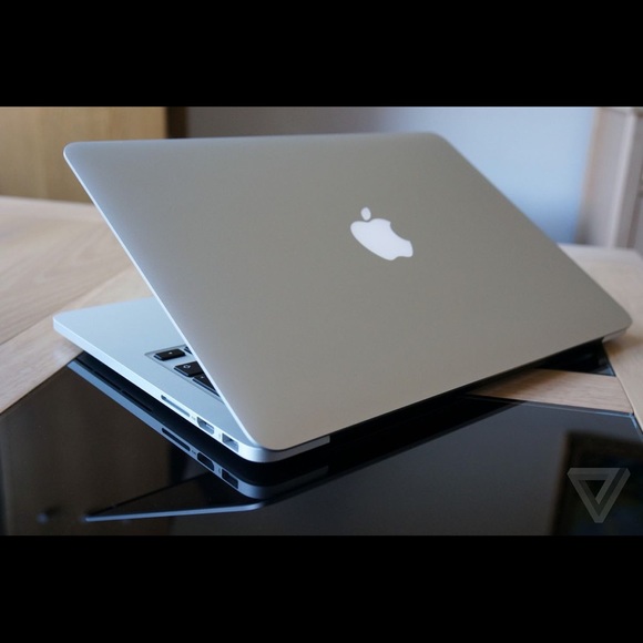 In case MacBook Pro 13 inch Dots Hardshell - Picture 6 of 7